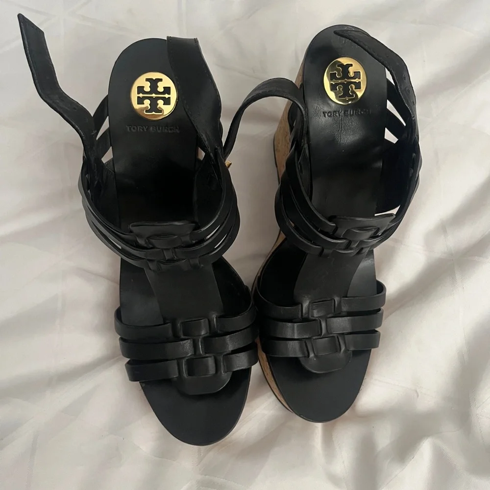 Tory Burch wedge - Picture 1 of 4